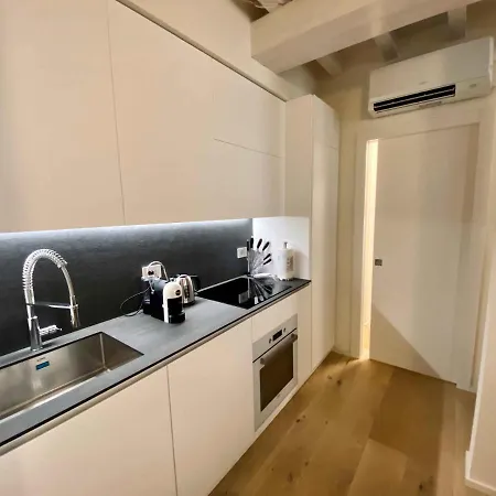 Volto Corte Farina Apartments - Luxury Lofts Verona Exterior photo
