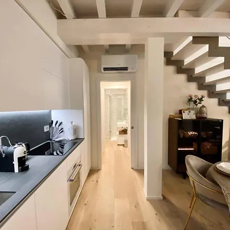 Volto Corte Farina Apartments - Luxury Lofts Verona Exterior photo